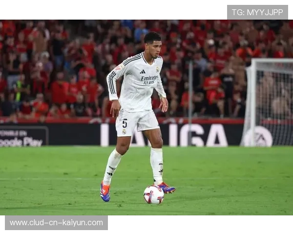 曼联准备冬窗引进全新中场核心，冲击冠军再升一级