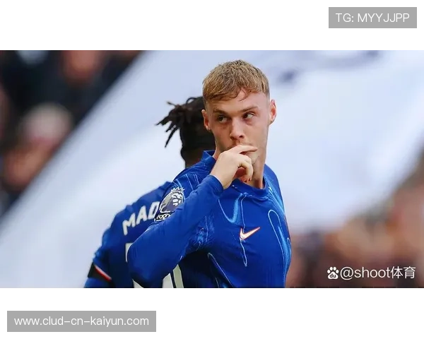 切尔西帕尔默穿透中路射门得手