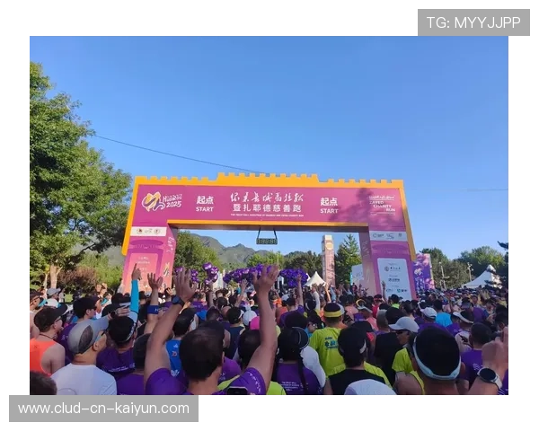 世界马拉松公开赛中国代表队发挥均衡获好评